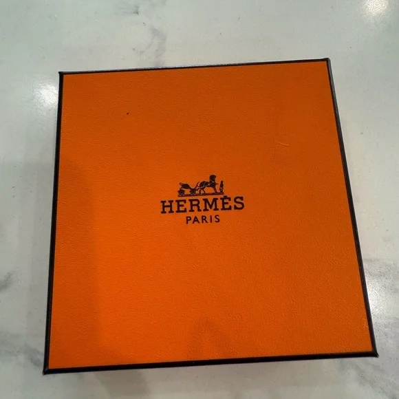 Hermes Behapi Triple Tour Bleu Electrique Leather Bracelet size small - Picture 2 of 7